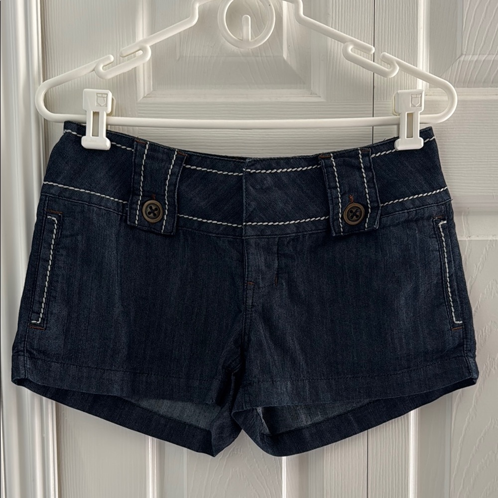 Classic denim color juniors Shorts